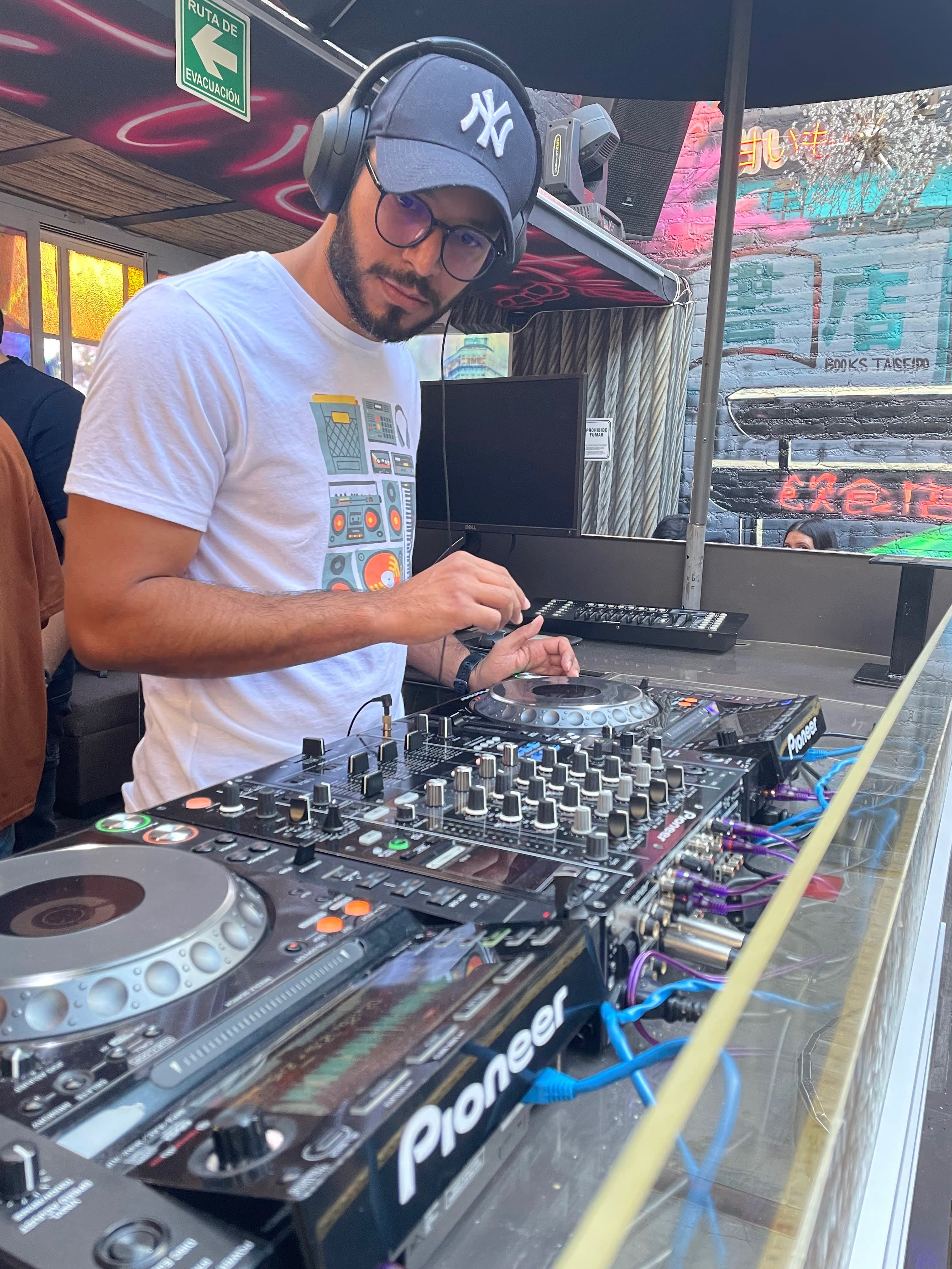Pioneer CDJs